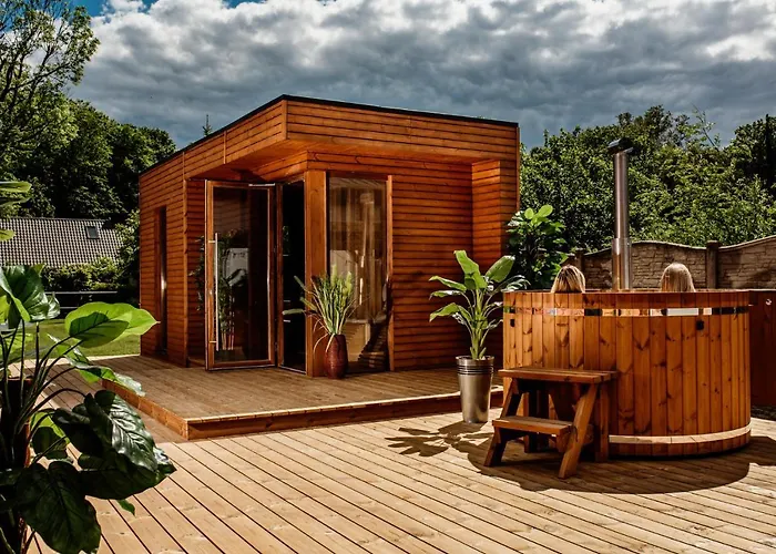 Ostoja 度假村 Chobienice