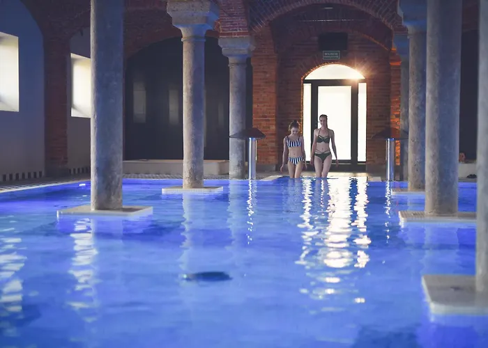 Ostoja 度假村 Chobienice